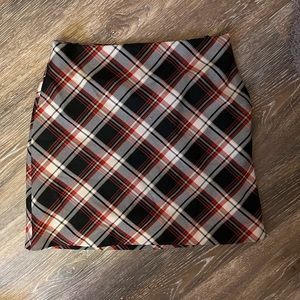 Forever 21 red black white plaid skirt